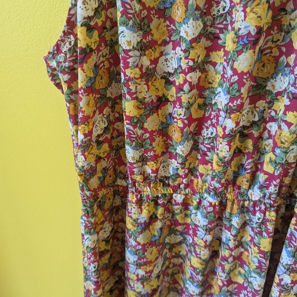 Dress - Picture 3 of 4